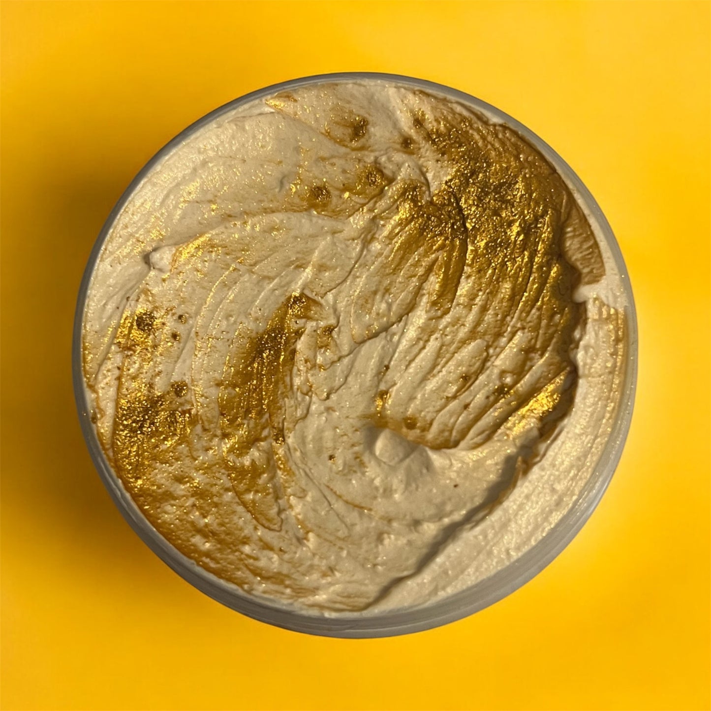 Golden cornflake tart whipped soap 💫
