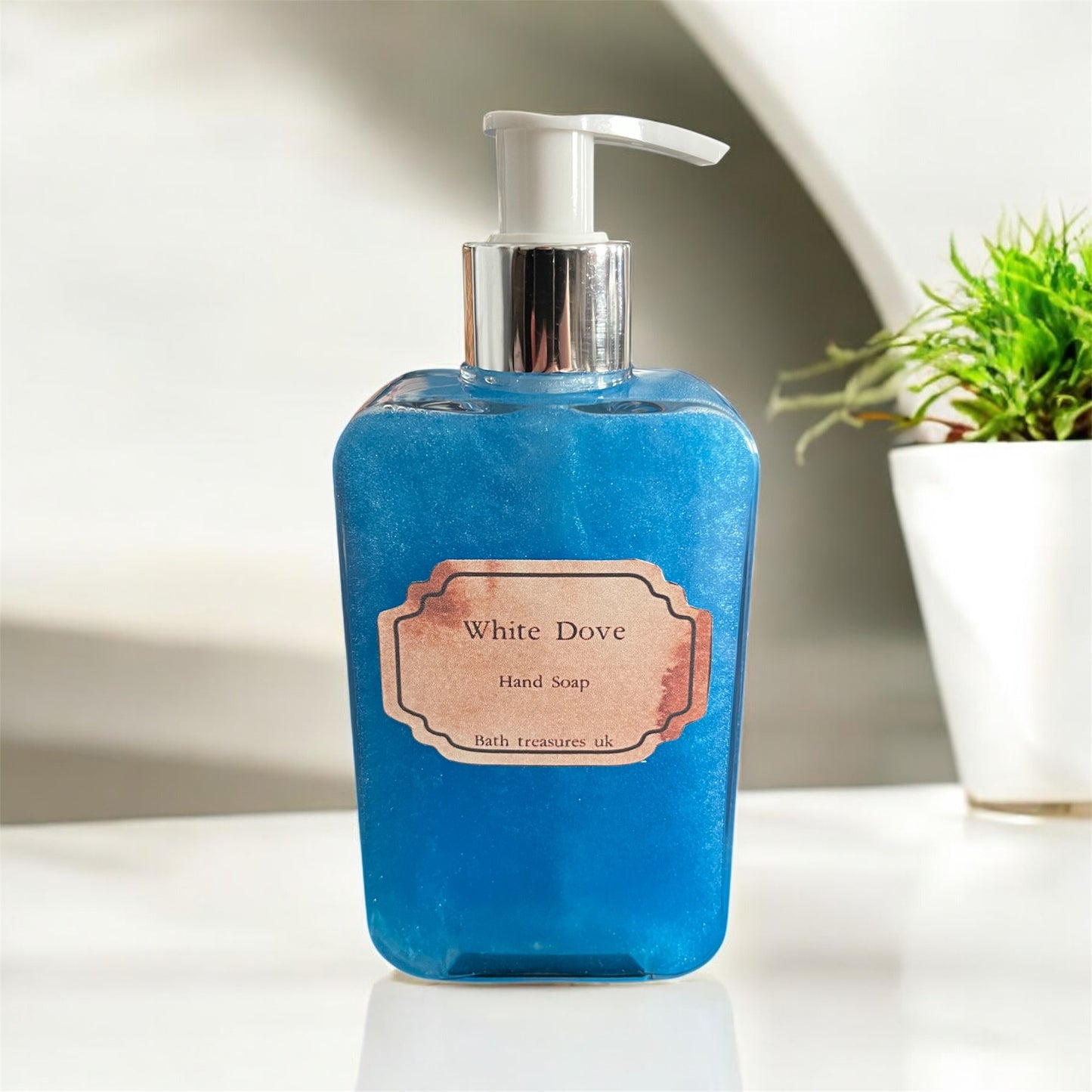 White dove hand soap 💫