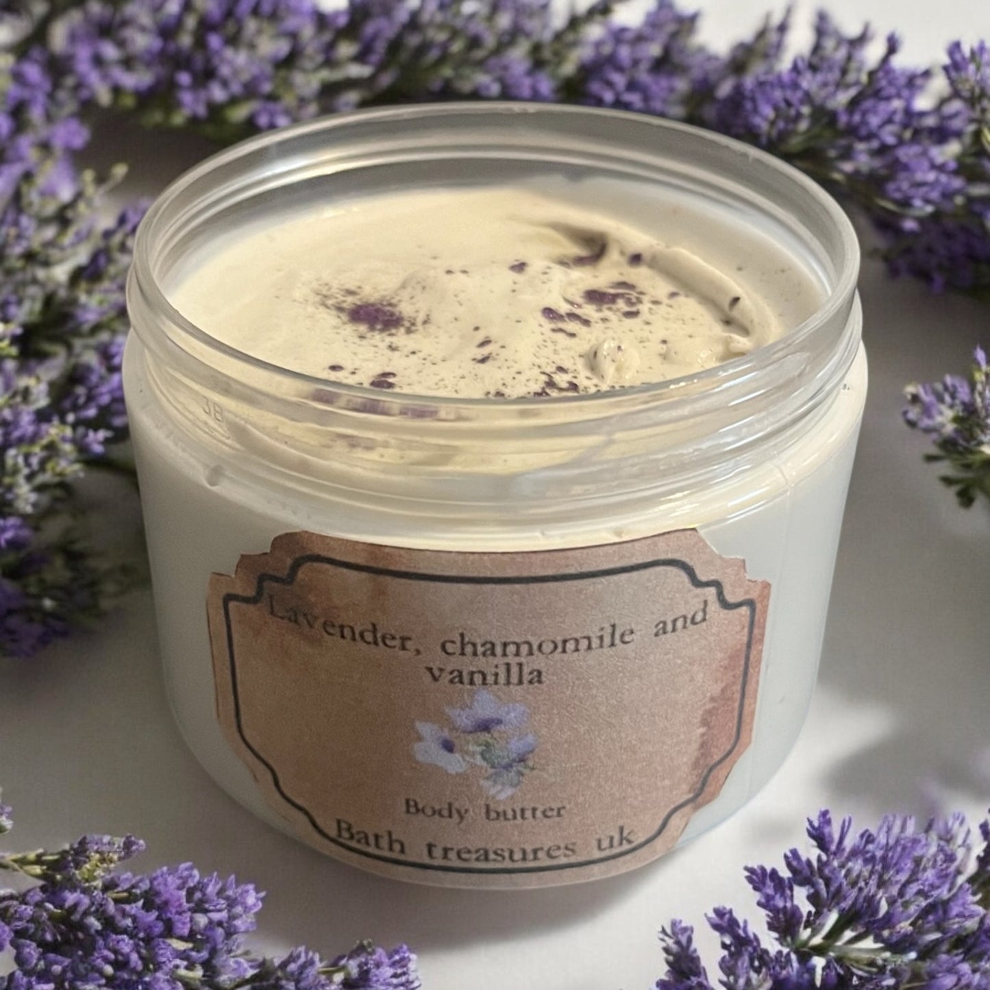 Lavender, chamomile and vanilla body butter 💫