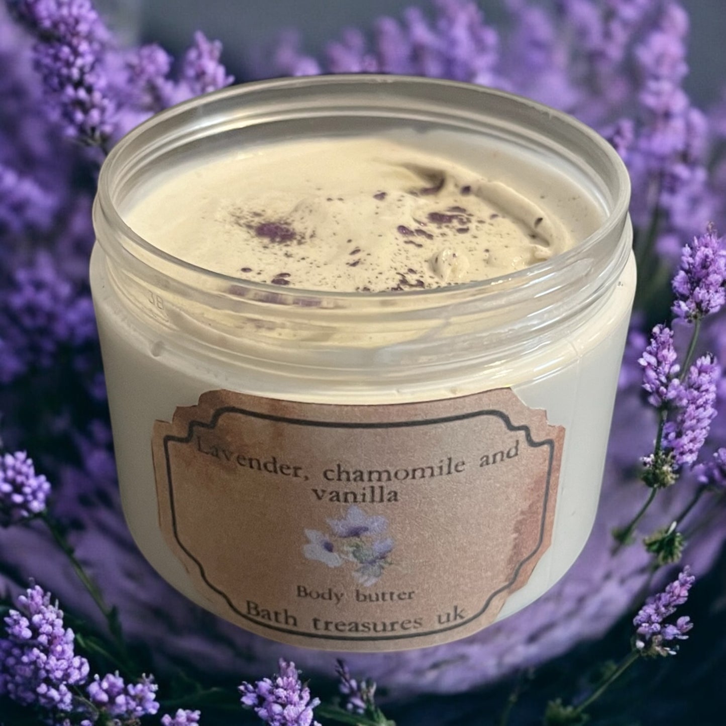 Lavender, chamomile and vanilla body butter 💫