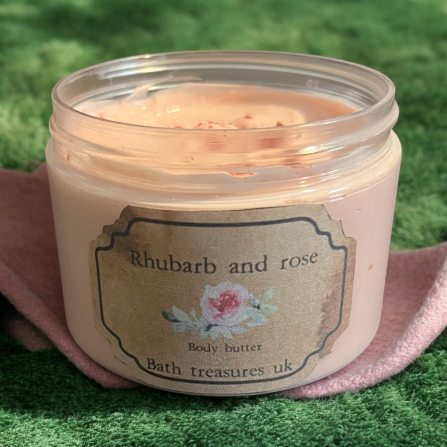 Rhubarb and rose body butter 💫