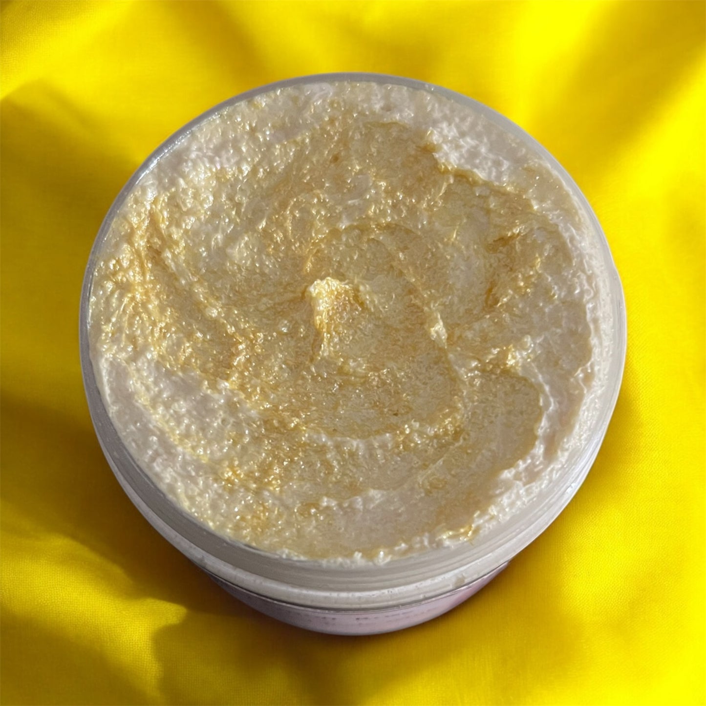 Lemon rose whipped body scrub 💫