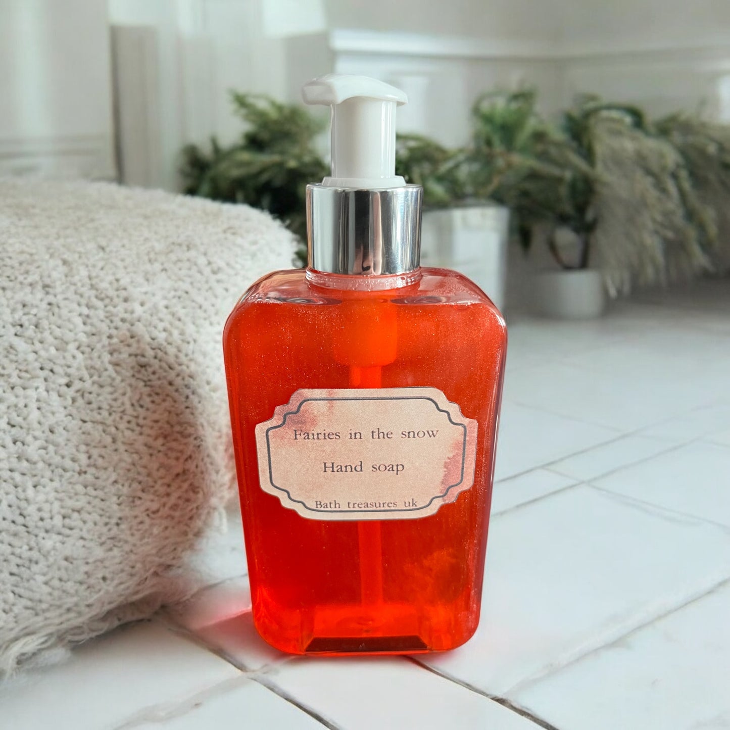 Fairies in the snow hand soap 💫