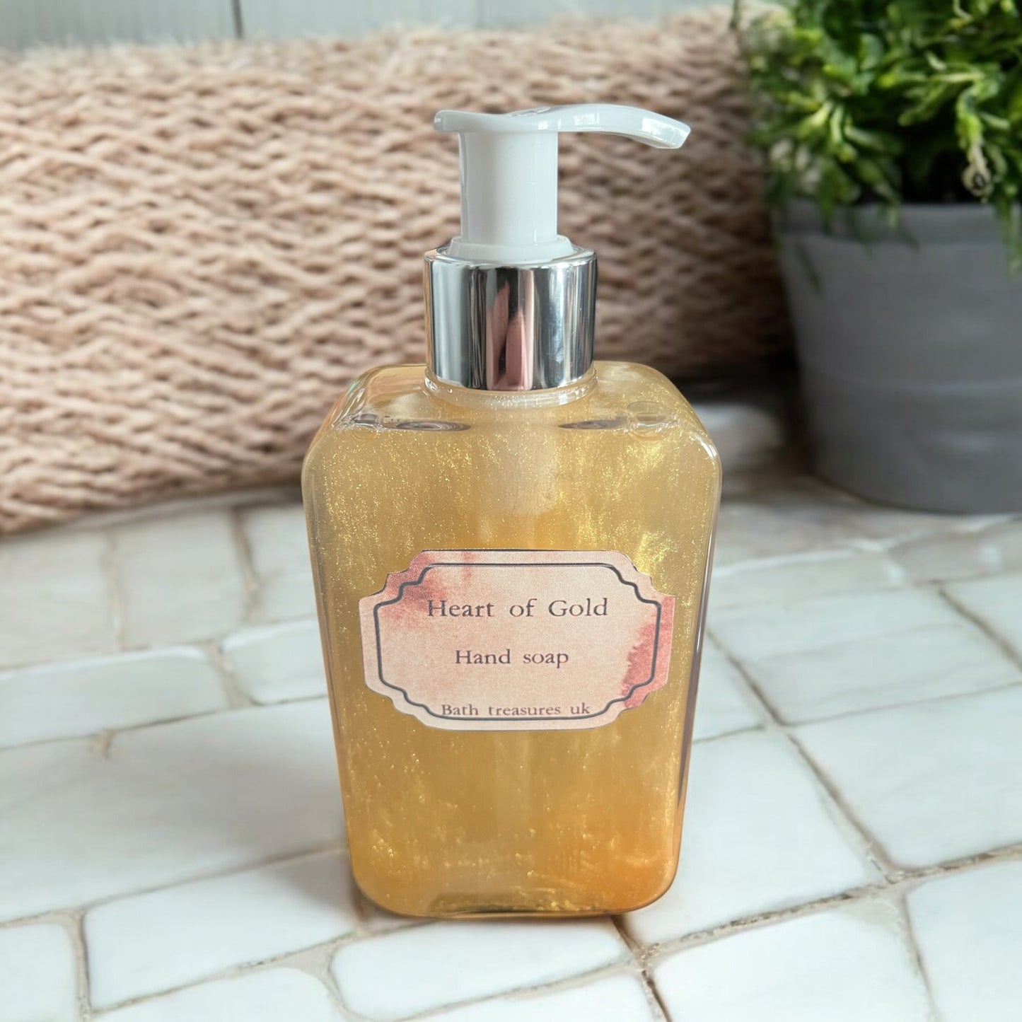 Heart of gold hand soap 💫