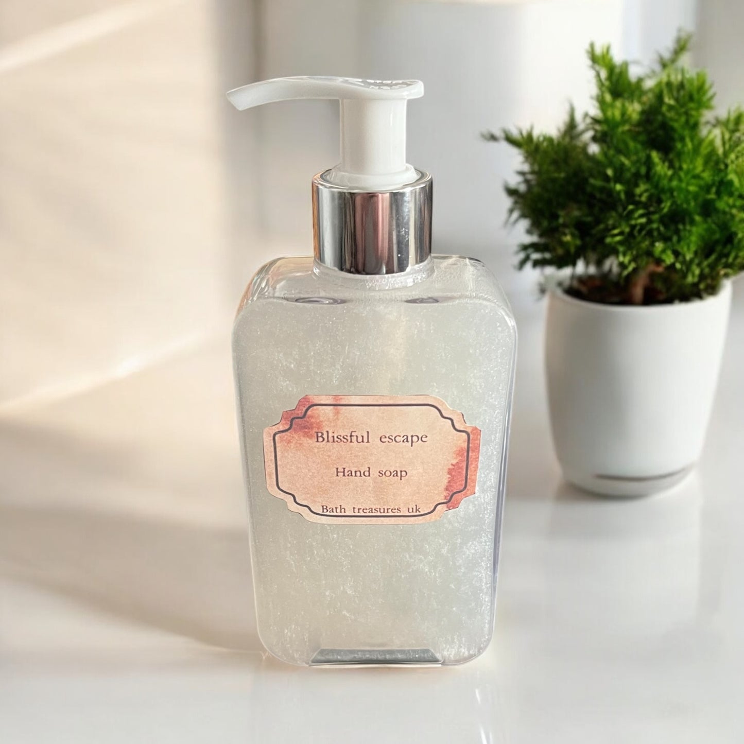 Blissful escape hand soap 💫