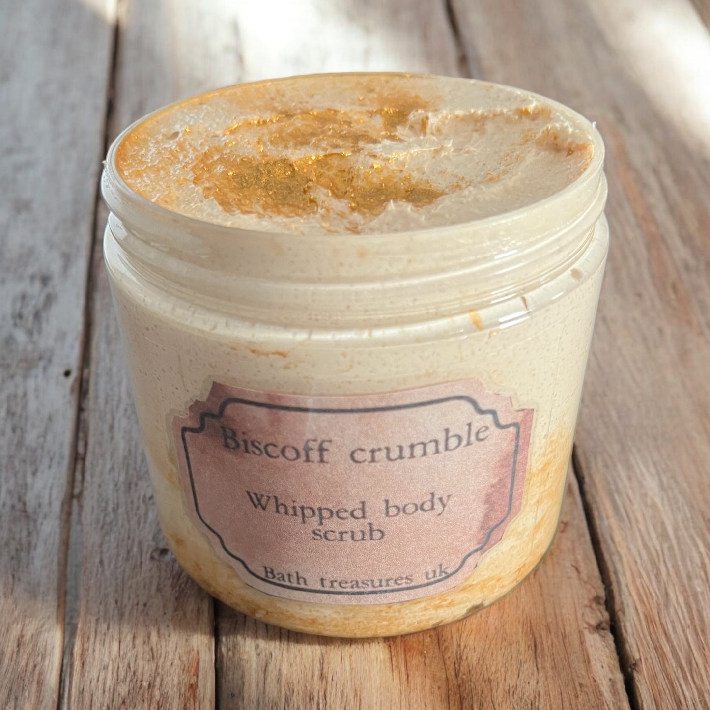 Biscoff crumble whipped body scrub 💫