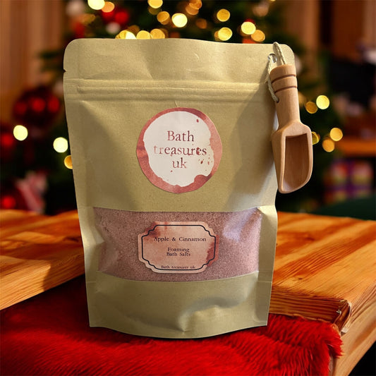 Apple & Cinnamon foaming bath salts 💫