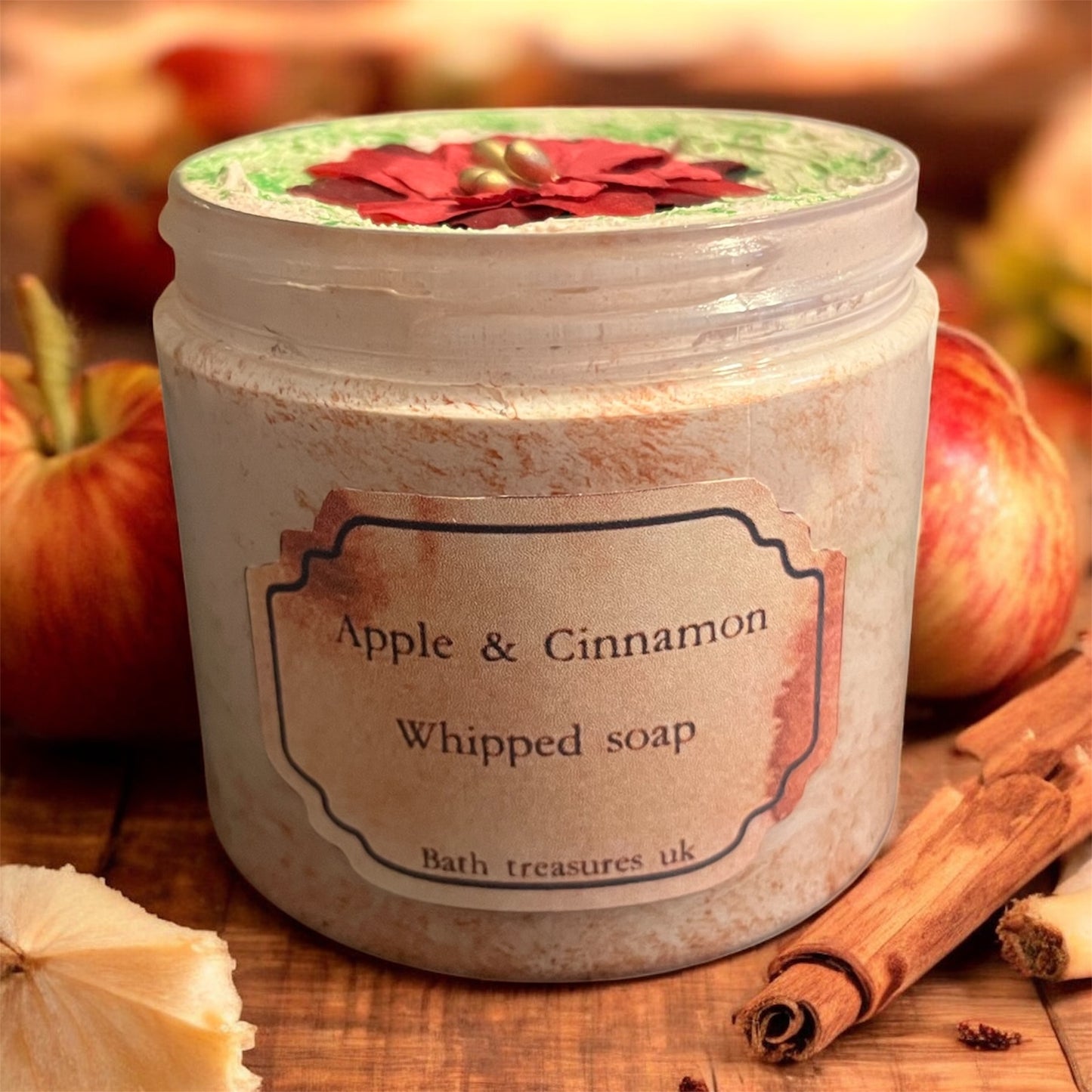 Apple & cinnamon whipped soap 💫