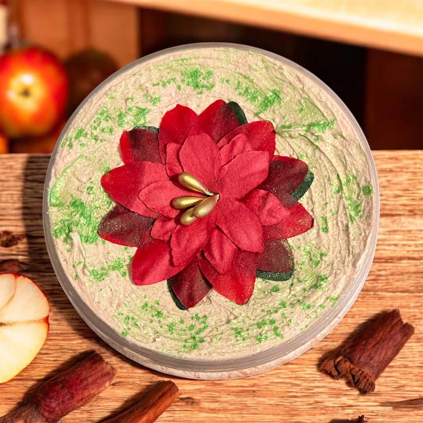 Apple & cinnamon whipped soap 💫