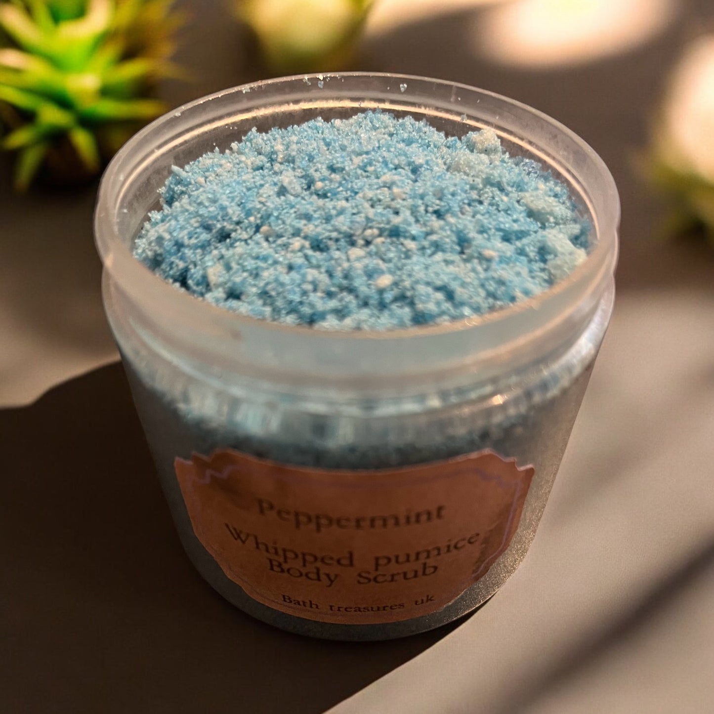 Peppermint whipped pumice body scrub 💫