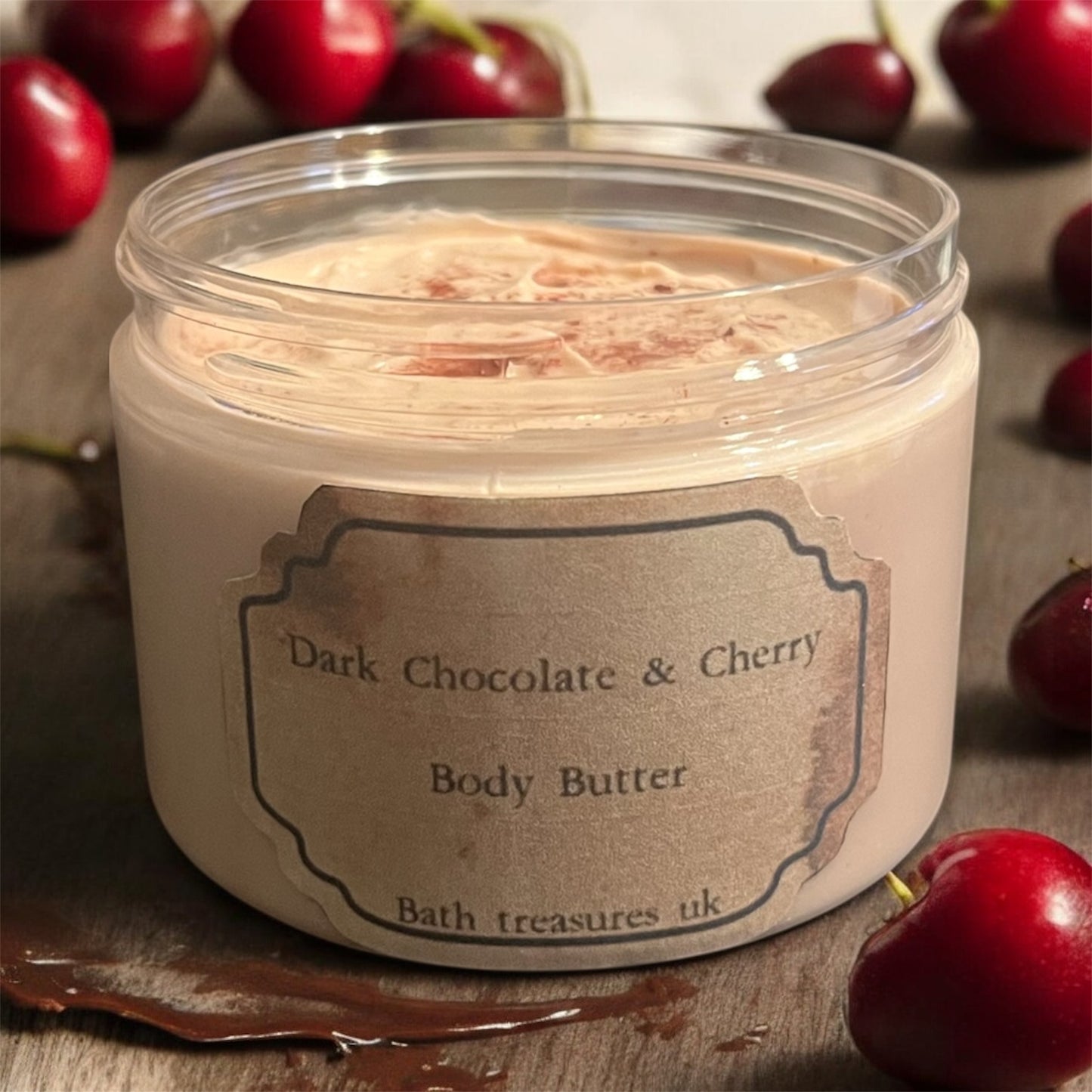 Dark chocolate & cherry Body butter 💫