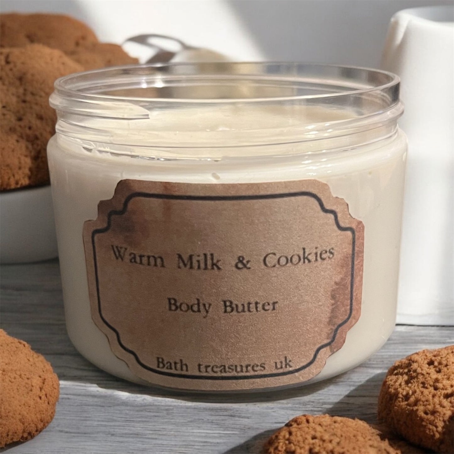 Warm milk & cookies body butter 💫