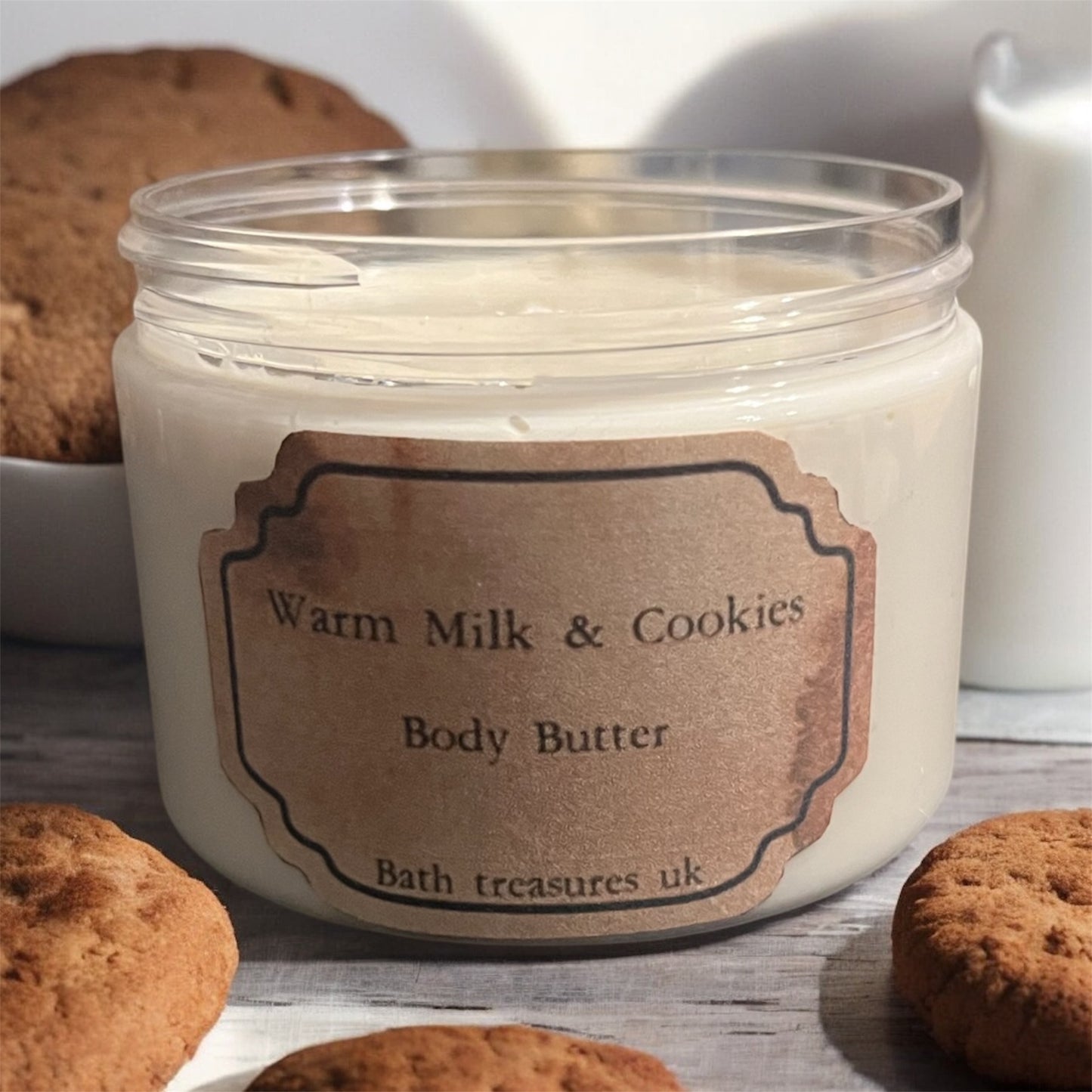 Warm milk & cookies body butter 💫