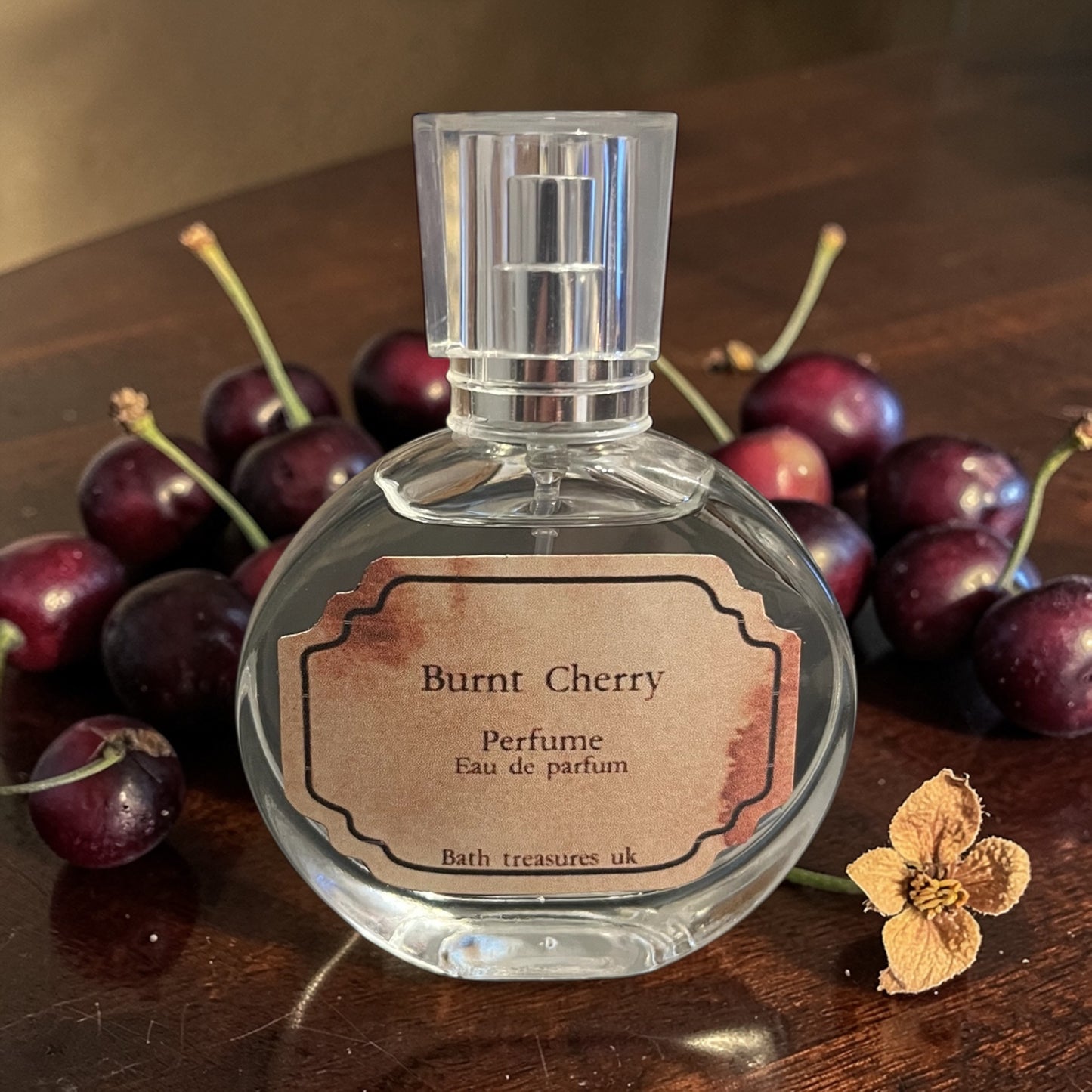 Burnt cherry Perfume EDP 💫
