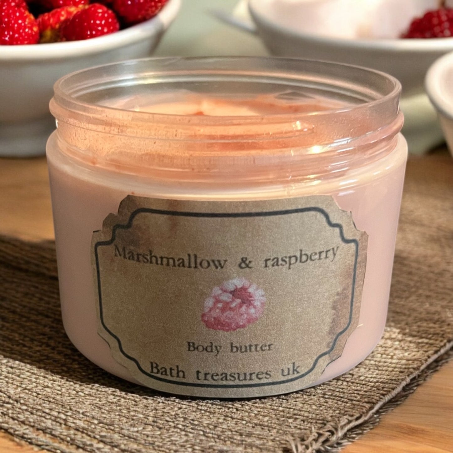 Marshmallow and raspberry body butter 💫