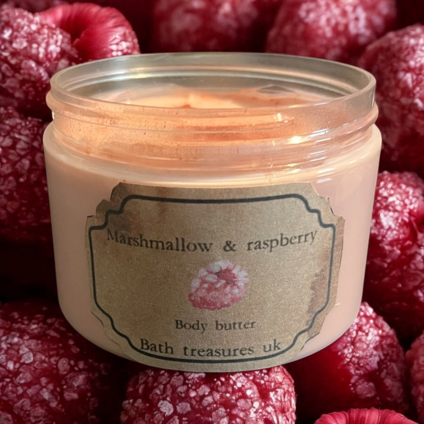 Marshmallow and raspberry body butter 💫