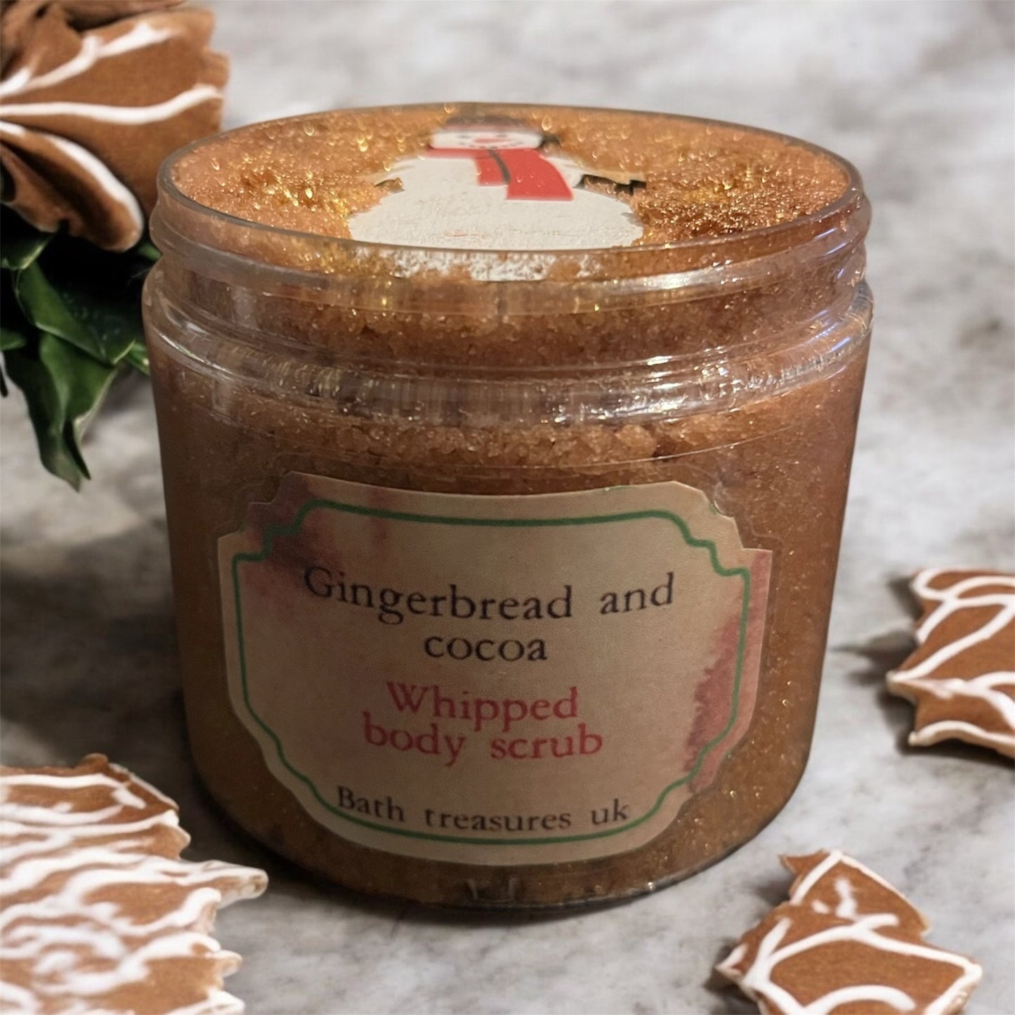 Gingerbread and cocoa whipped body scrub 💫