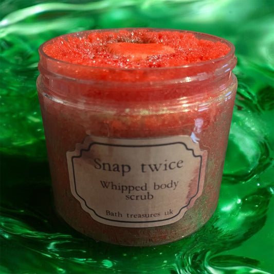 Snap twice whipped body scrub 💫