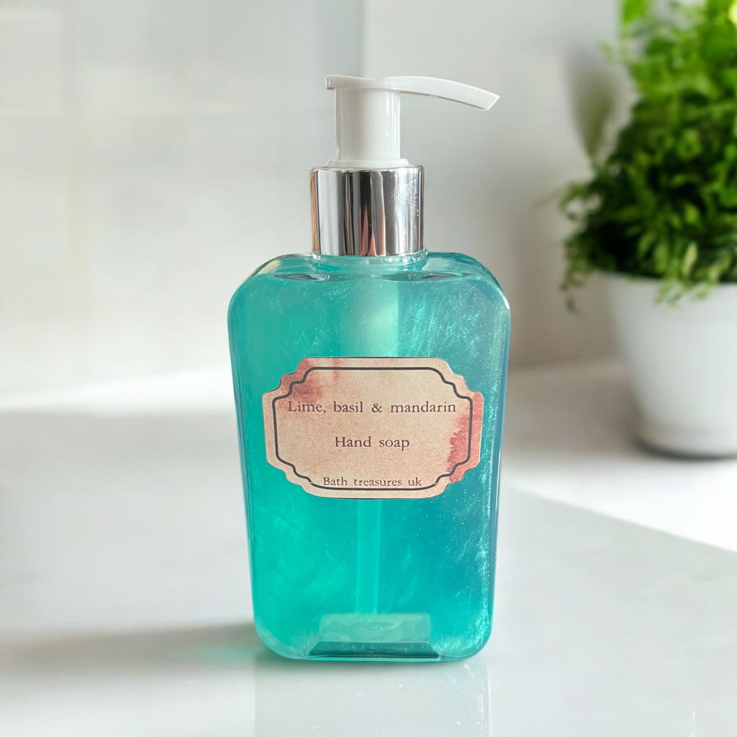 Lime, basil & mandarin hand soap 💫